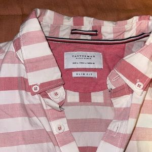 Cactusman Mens Collared Button Up Short Sleeve Shirt.